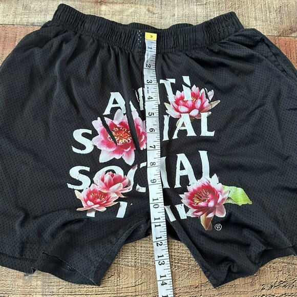 Anti Social Social Club Women's Size M Mesh Pull On Shorts in Black Pink Floral - Picture 4 of 8